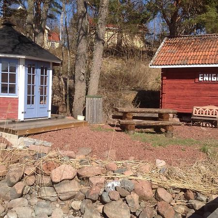 Guesthouse Enigheten Föglö Exterior foto