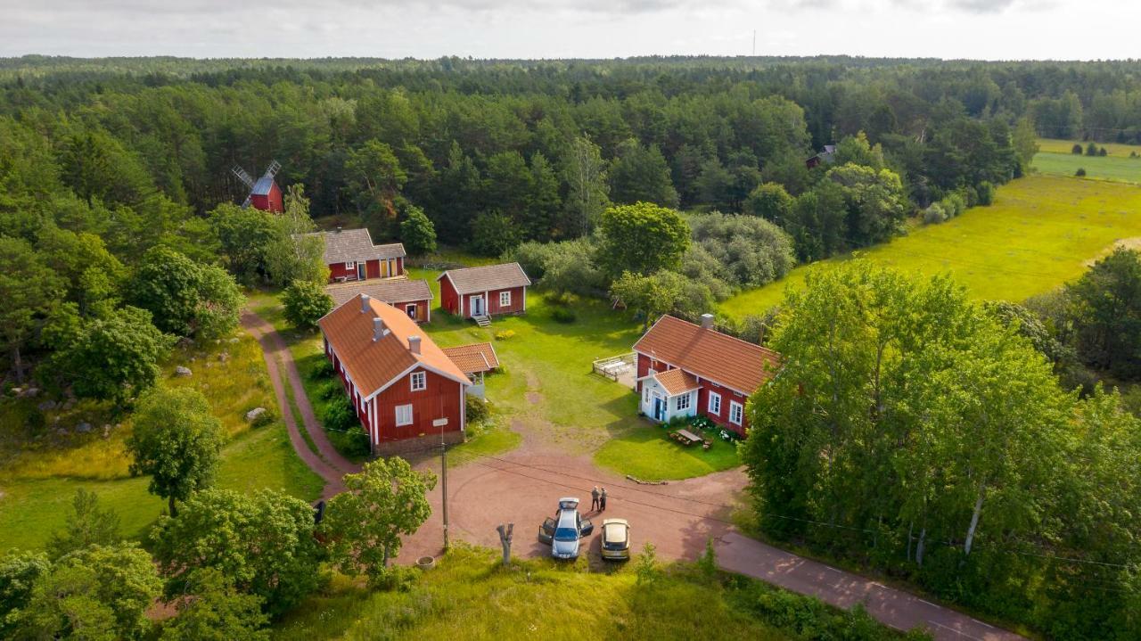 Guesthouse Enigheten Föglö Exterior foto